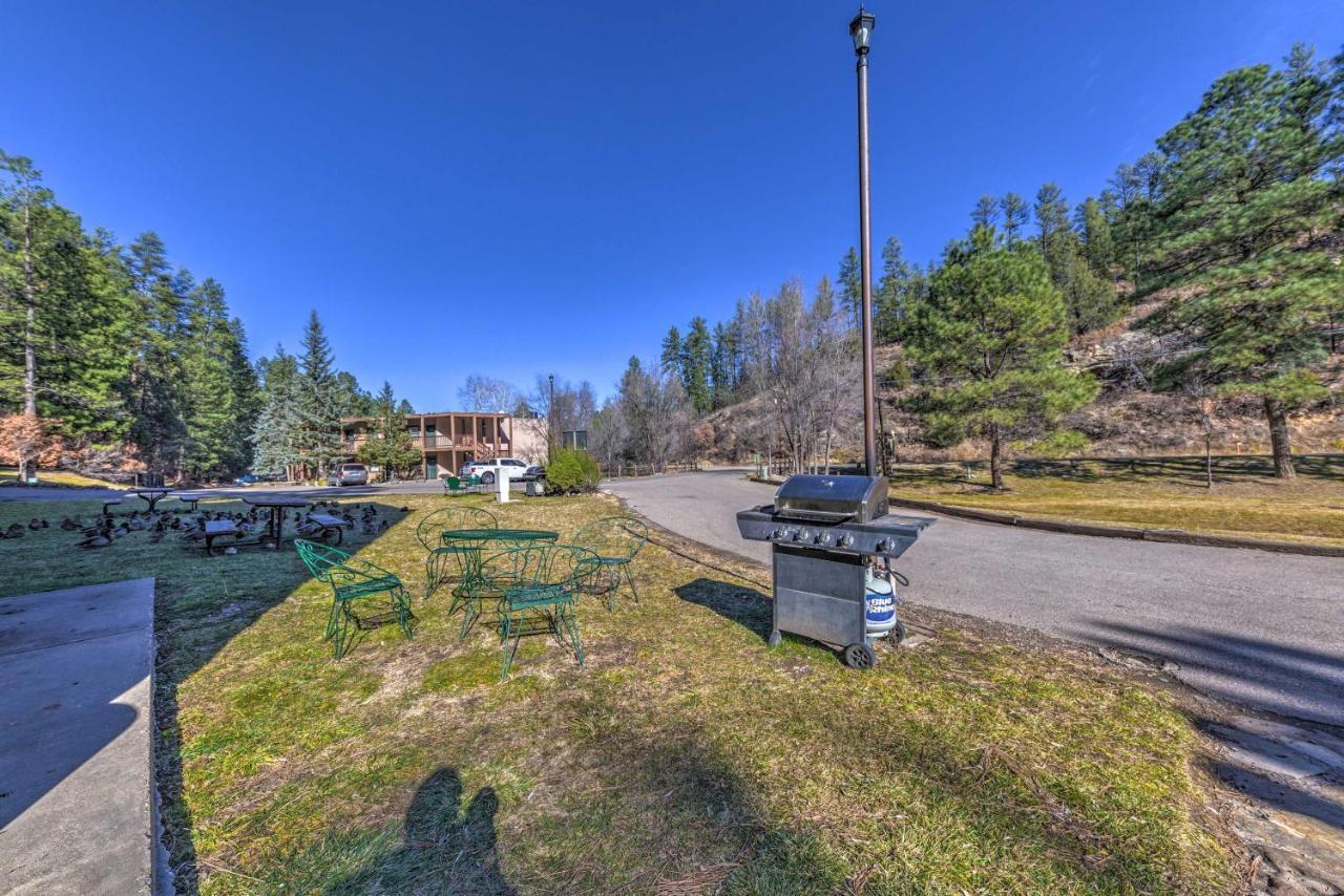 Rustic Ruidoso Vacation Rental About 2 Mi To Downtown! Bagian luar foto